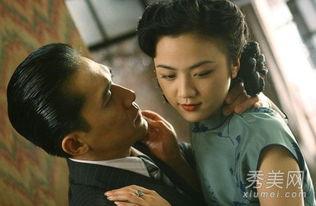 国产明星激情戏在线播放,在线观看，激情燃烧的瞬间